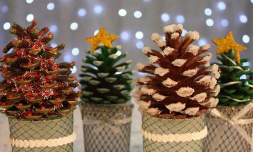 centros navideños con latas