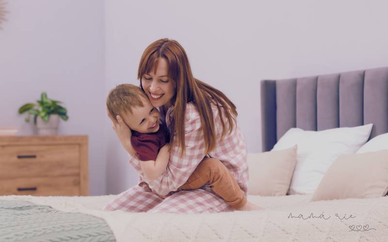 señales de que tu hijo es feliz aunque no lo parezca
